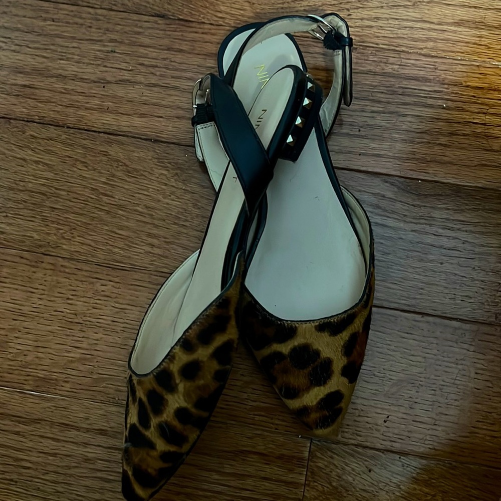 Nine West leopard studded flats